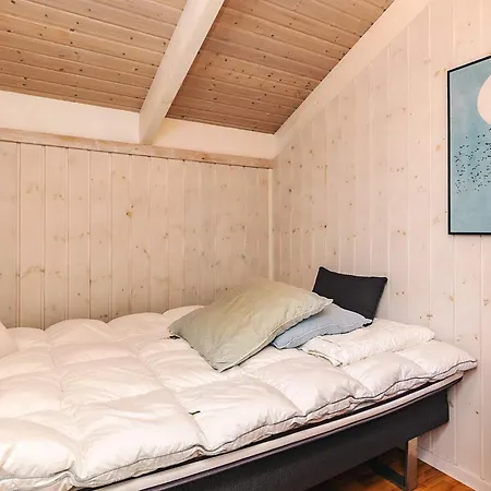Dom wakacyjny Cozy For Four Guests *